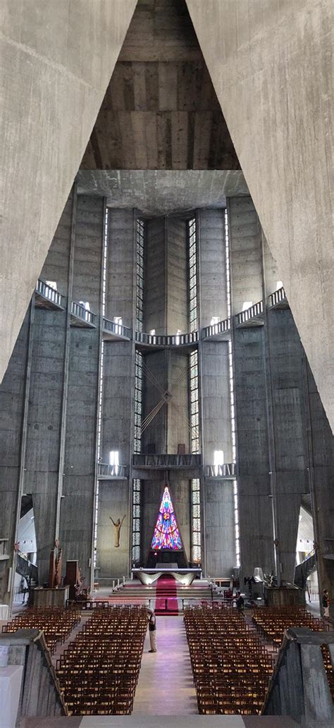 Une Petite Visite De Lincroyable église Notre Dame De Royan