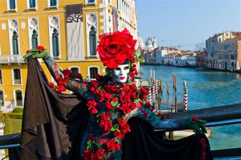 Karneval In Venedig Faszination Und Tradition Der Masken
