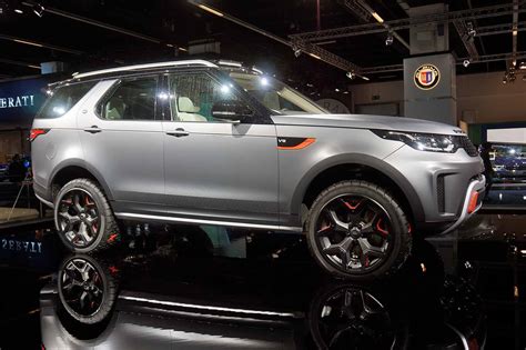 Land Rover Discovery SVX Makes SUV More Off-Road Capable » AutoGuide ...