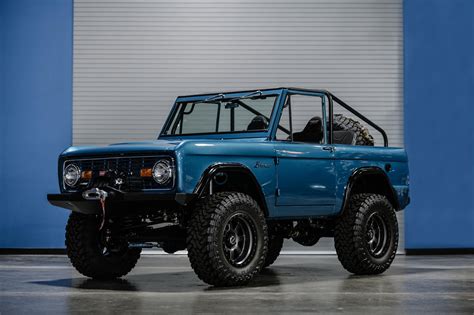1972 Ford Bronco Packing A Shelby V8 Looks Perfect Carbuzz