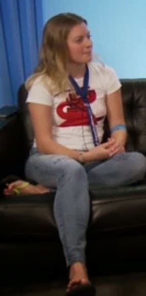 Hot And Really Ugly Elyse Willems Hot Geek Feet Gttime