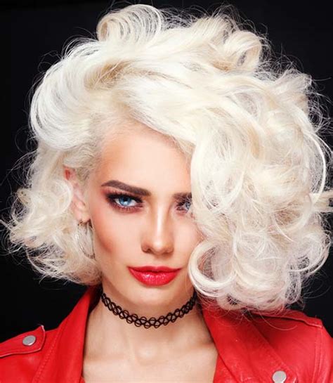 34 Best ‘80s Hairstyles For Women To Try In 2024