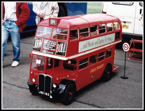 Large Scale Handbuilt London Transport Rt Bus An Old Purc Flickr