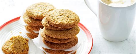 I eat oatmeal sweetened with brown sugar for breakfast almost every day, ice cream of all varieties is my summer anthem, and i have a popsicle or a glass of lemonade most nights after dinner. Breakfast Cookies | Recipe | Sugar free biscuits ...