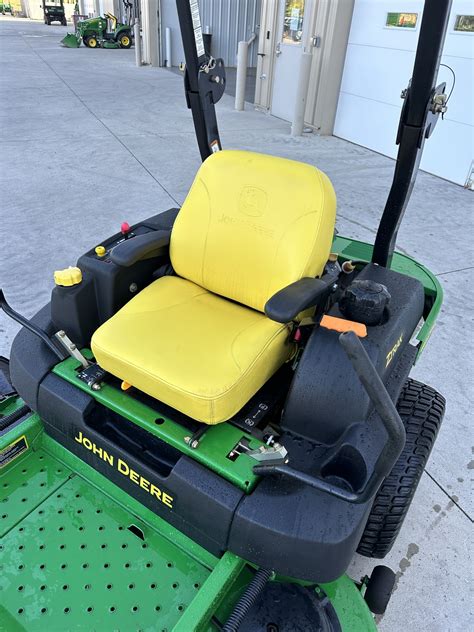 2005 John Deere 737 Zero Turn Mowers Warsaw In