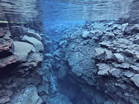 Silfra Fissure Apnea Freedive Dive Between The Continents