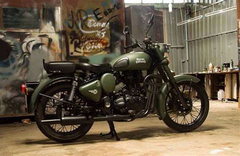 Available only with removable, snap on gloss black… Military Olive Green Royal Enfield Classic paint by Eimor ...