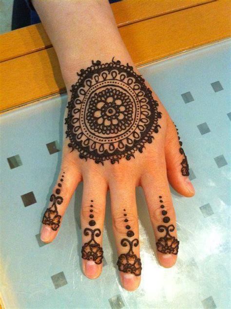 Gol tikki design is simple mehndi designs also all time favorite. Simple and Very Easy Mehndi Designs Fresh Arrival of 2014 ...
