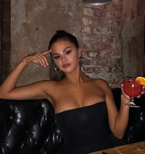 Selena Gomez Razbila Svoj Rekord Na Instagramu Seksi Fotografijom Teenstarrs