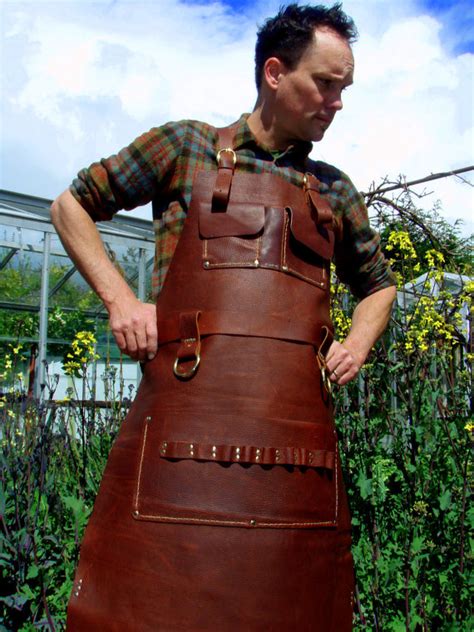 Leather Apron Woodworker S Super Deluxe Pockets With Brass Rings Etsy Leather Leather Apron