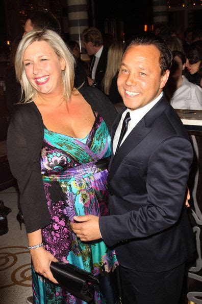 Hannah walters is an actress and producer, known for (2006), (2017) and (2009). Who is Hannah Walters dating? Hannah Walters boyfriend ...