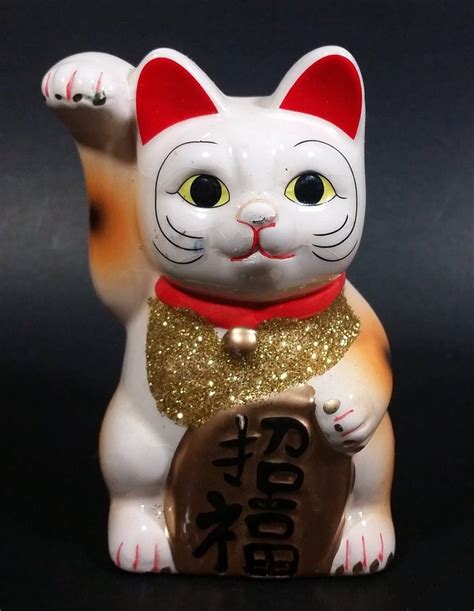 Vintage Chinese Good Luck Cat Kitty Waving Ceramic Figurine White With