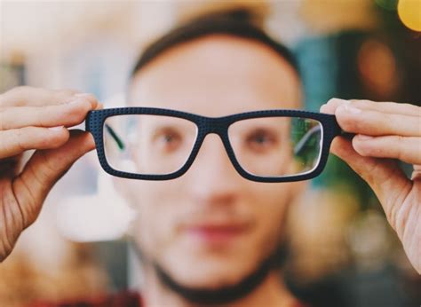 How To Choose Glasses For Big Heads Ultimate Frame Guide