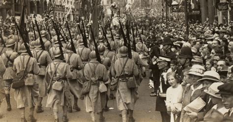 The Chubachus Library Of Photographic History French Soldiers Marching