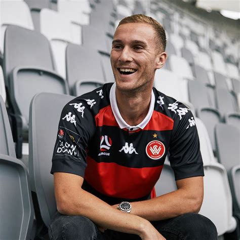 The wanderers arrive at every show with new material all the time but never leave out the favorites that their fans and audiences have come to love. Western Sydney Wanderers 2020-21 Kappa Home Kit | 20/21 ...