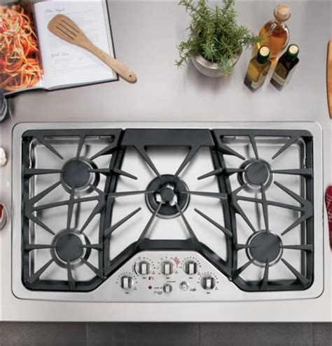 We did not find results for: GE Café™ Series 36" Built-In Gas Cooktop|^|CGP650SETSS ...