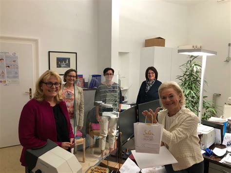 Club der Soroptimisten Eva Hahn ist neue Präsidentin St Pölten