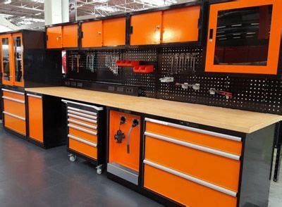 Un espace de 150 m² (135 m² loi carrez) qui. Aménagement garage auto moto professionnels | Garage ...