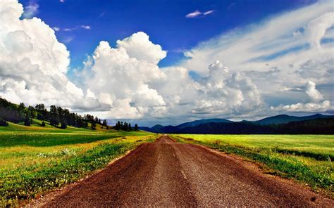 Beautiful Sky Over Dirt Road Wallpaper 13169 Pc En