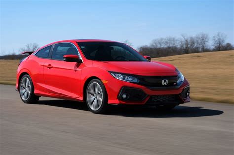 El Nuevo Honda Civic Si 2017 En Versiones Coupé Y Sedán Inició Sus