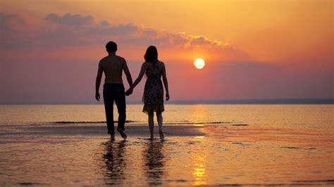 See more ideas about whatsapp dp images, whatsapp dp, dp for whatsapp. Love Pair Romantic Love On The Beach Wallpaper Hd ...