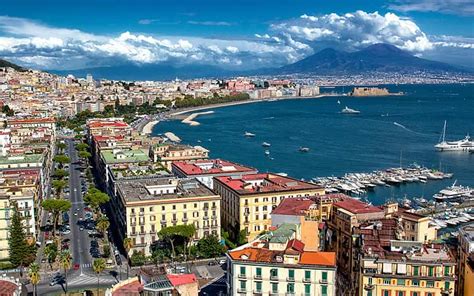 Conheça Os 7 Roteiros Turísticos Para Você Fazer Nápoles Na Itália