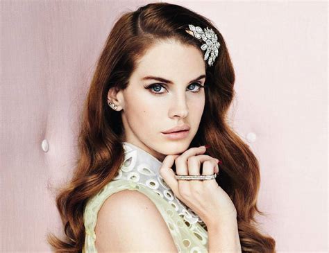 lana del rey by mario testino for vogue uk march 2012 avaxhome