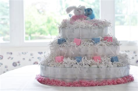 Blue is a favored color for boy's baby showers and green and yellow accompany blue nicely. Craftily Ever After: Diaper Cake