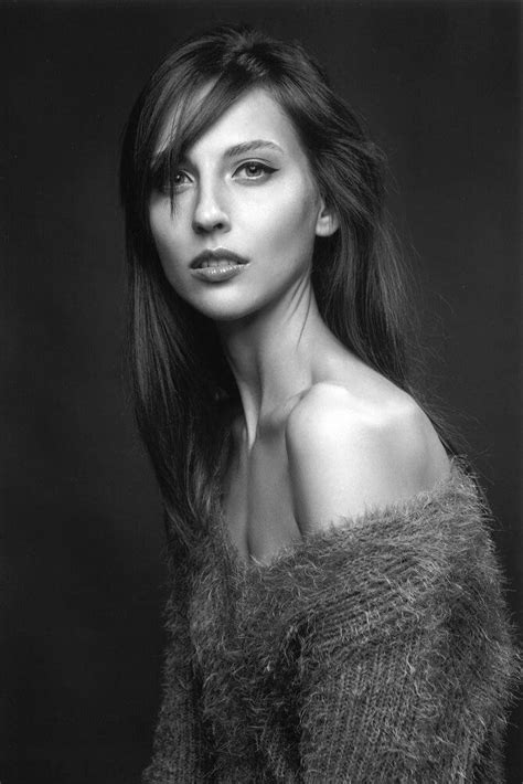 Olga S Model Agency Team・evviva｜東京の外国人モデル事務所 ティーム・エヴィーバ