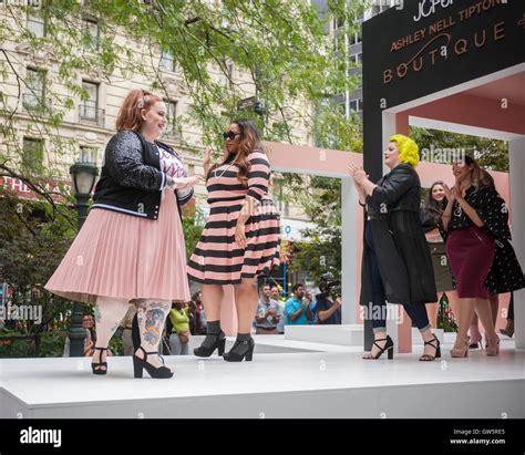 Jcpenney Presents A Fashion Show Of Clothing For Plus Sized Women