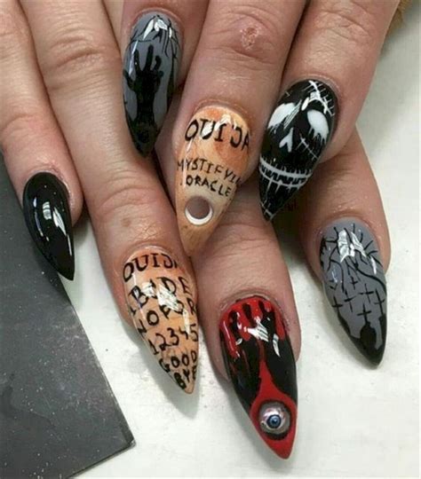 Sweet Spooky Halloween Nail Art Ideas For A Costume Party Skull