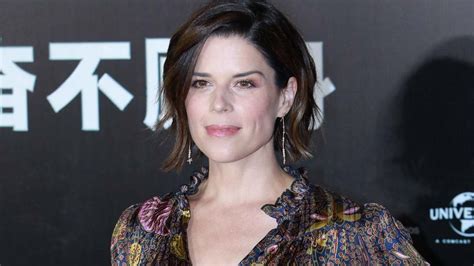 Neve Campbell Calls Planned Party Of Five Reboot Wonderful