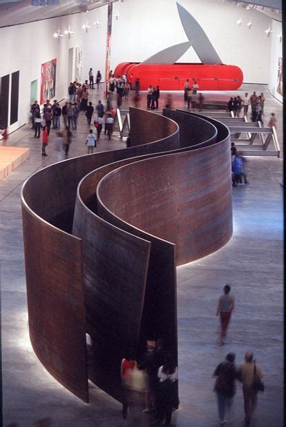 Serpiente Escultura De Richard Serra En El Museo Guggenheim De