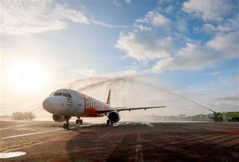 Air asia flights include an on board program that offers passengers a selection of food and beverages for purchase. Penerbangan sulung AirAsia Shenzhen ke Kuching tempa ...