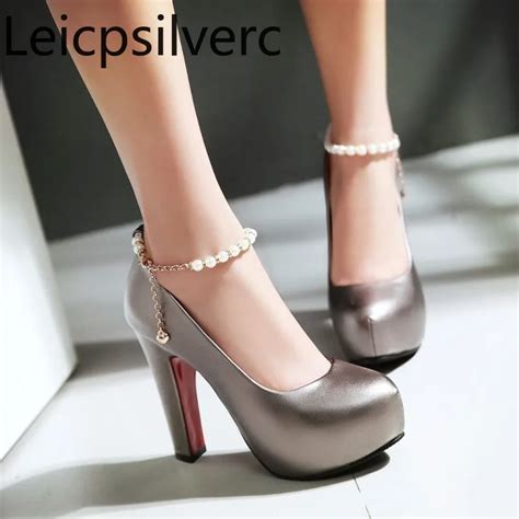 Pumps Spring And Autumn The New Round Head Buckle Shallow Mouth String Bead Thick Heel High Heel