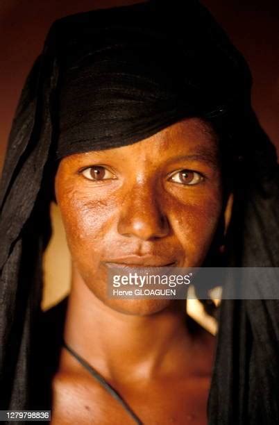 Femme Touareg Photos And Premium High Res Pictures Getty Images