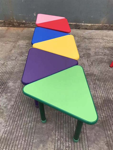 Kindergartens have a wealth of information that has to be organized: Kindergarten Table and Chairs