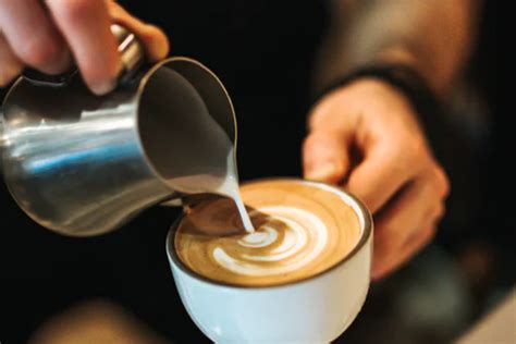 What Is A Flat White Coffee Flat Whites Explained Best Home Coffee