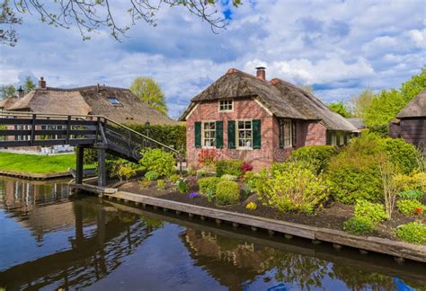 Typical Dutch Village Giethoorn In Netherlands Stock Image Image Of