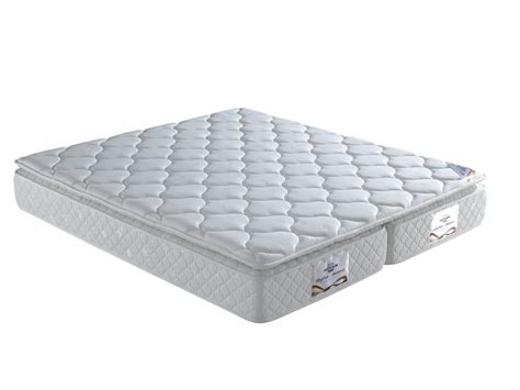 Choosing a size is step number one when shopping for a new mattress. King size mattress
