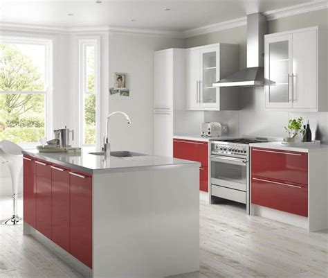 White kitchen cabinet paint colors. High gloss red and white | Kitchen ideas | Pinterest ...