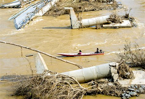 Berubahlah sebelum terlambat hanya diri kita sebagai manusia yang dapat menentukan untuk mencari air yang berkualiti demi kesihatan anda dan keluarga boleh. Banjir Kelantan: Pencemaran sungai dan banjir besar ...