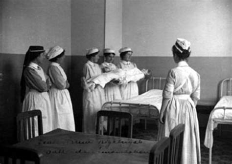 historia de la enfermería timeline timetoast timelines