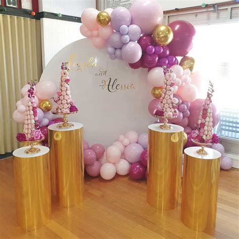 Los todos 50 piezas son de colores, en su interior tiene una pequeña luz led blanca que se ilumina el globo. Decoración de fiestas elegantes con globos para ...