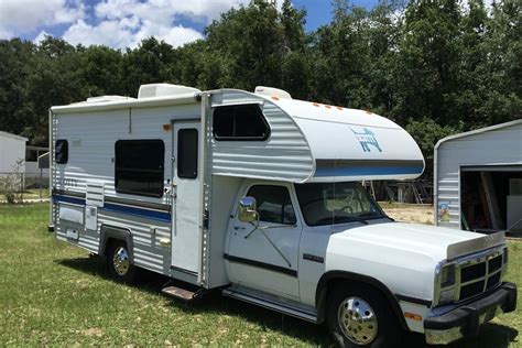 The size and the number of slideouts of your class c will determine how quick you can get your camper level. 1992 Scotty Motorhome by Serro Highlander GT Class C diesel in Ocklawaha, FL