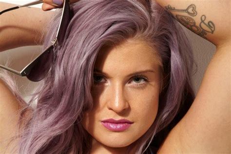 Kelly Osbourne Shows Off Her Rockin Body After 69lb Weight Loss