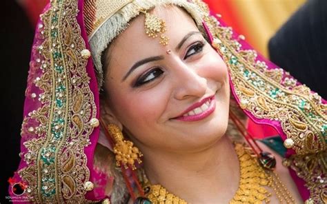 The Kashmiri Marriage Outfit Royalty As She Wears It