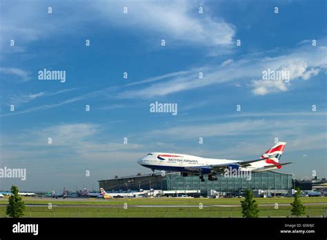Terminal Landing Hi Res Stock Photography And Images Alamy