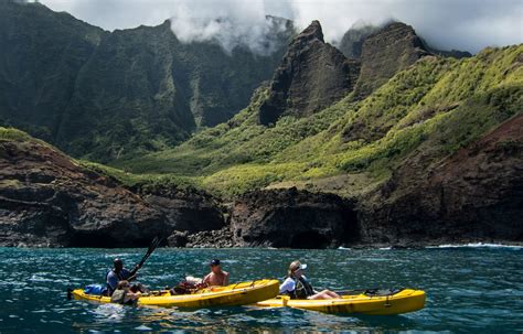 Best Time For Kayaking And Canoeing In Hawaii 2021 Best Season