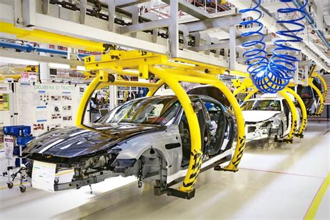 Automobile Industry Likely To Contribute 12 Per Cent To Indias Gdp In